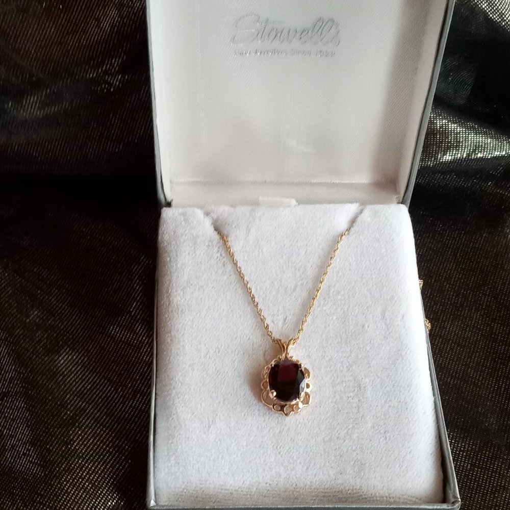 Vintage STOWELL's Ruby Necklace  / Gold